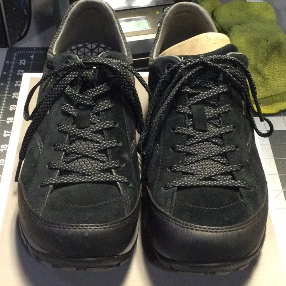 Dansko Paisley Wide Suede Black/Black 38W (7.5-8)